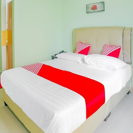 Oyo 90269 Hotel Indorasa 2 Jodoh  Luaran gambar