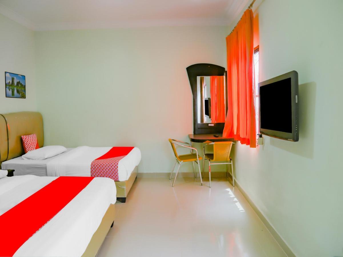 Oyo 90269 Hotel Indorasa 2 Jodoh  Luaran gambar